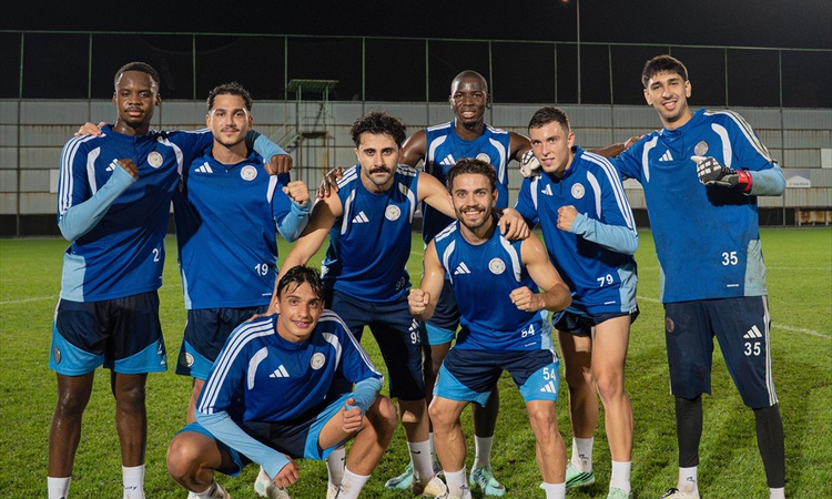 Ayrıntılar Netleşti: Çaykur Rizespor, 26 Ekim'de Trabzonspor'la oynayacağı maçın hazırlıklarına resmen start a