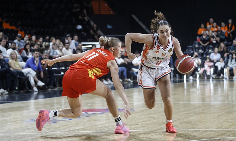 Ayrıntılar Netleşti: Çimsa ÇBK Mersin, FIBA Kadınlar Eurocup D Grubu maçında Sleza Wroclaw'ı 72-59 yendi