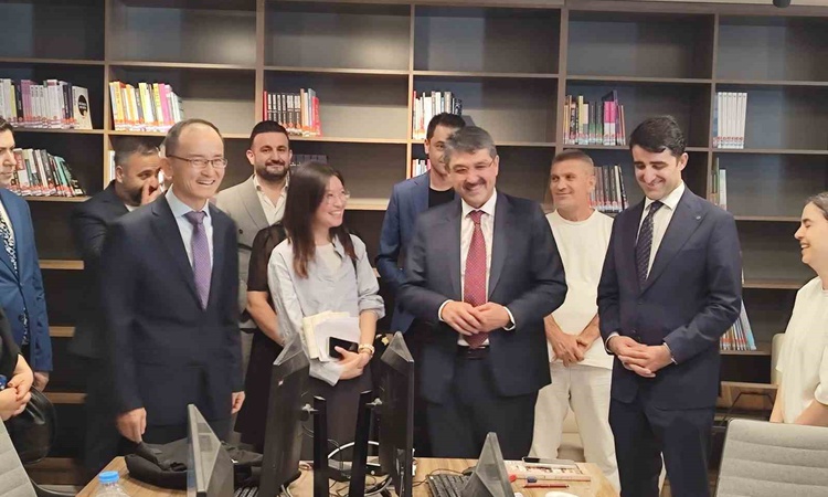 Ayrıntılar Netleşti: Çin Büyükelçisi Jiang Xuebin, Batman'da gıda, turizm ve eğitimde iş birliğini görüştü: Ge