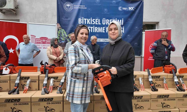 Ayrıntılar Netleşti: Düzce'de 102 fındık üreticisine bakım ekipmanı desteği verildi