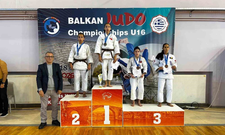 Ayrıntılar Netleşti: Düzceli judocu Erva Eren Yıldızlar Balkan Judo Şampiyonası'nda şampiyon oldu