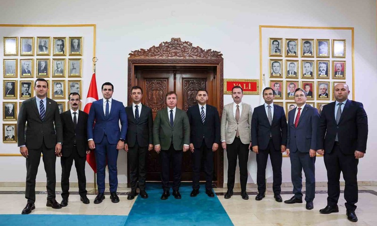 Ayrıntılar Netleşti: Erzincan'da Kaymakamlar Toplantısı'nda asayiş ve kamu yatırımları değerlendirildi: Gelişm