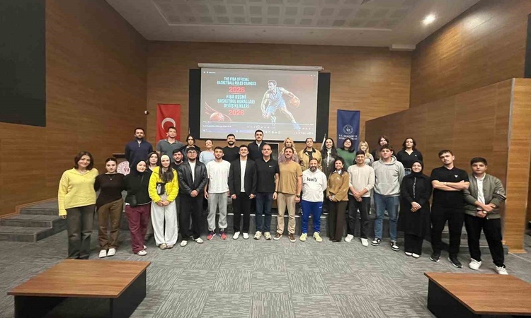 Ayrıntılar Netleşti: Erzurum'da 40'ın üzerinde katılımcıya değişen basketbol kuralları anlatıldı - Son Dakika