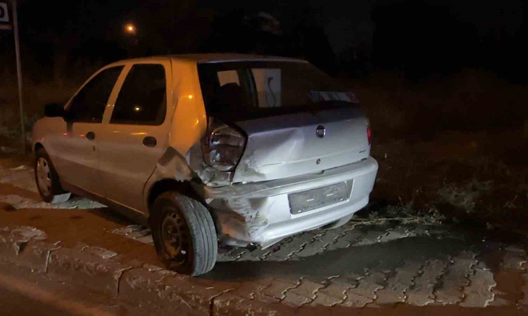 Ayrıntılar Netleşti: Eskişehir'de iki araç çarpıştı; kazada yaralanan olmazken maddi hasar oluştu - Son Dakika