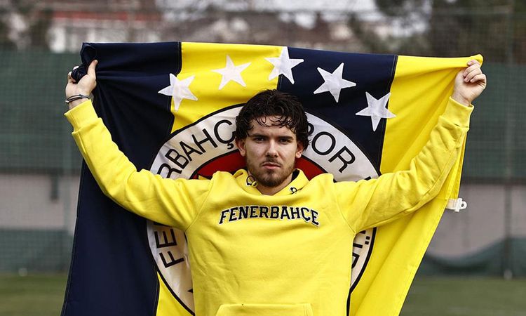 Ayrıntılar Netleşti: Fener'e mi geliyor? Ferdi Kadıoğlu için resmi açıklama ve Merak Edilenler
