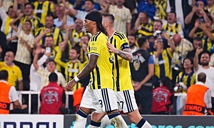 Ayrıntılar Netleşti: Fenerbahçe ilk 11 resmen duyuruldu! Fenerbahçe Eyüpspor ilk 11'ler: Gelişmeler Takip Edil