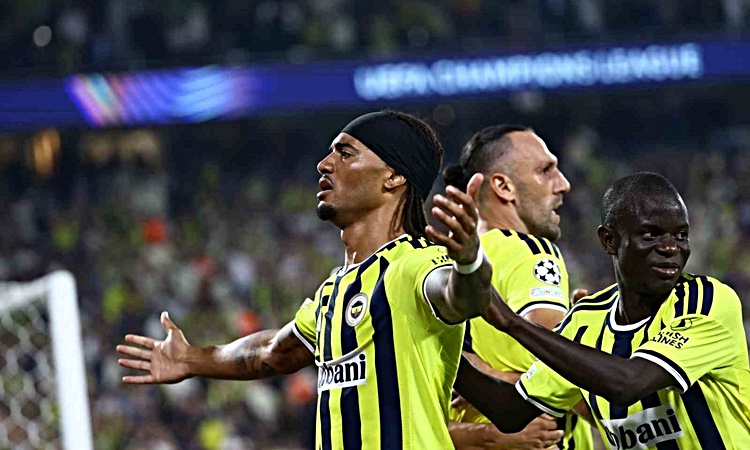 Ayrıntılar Netleşti: Fenerbahçe’nin Şampiyonlar Ligi’ndeki ilk golü Archie Brown’dan | İşte Tüm Ayrıntılar
