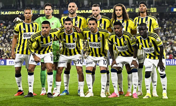 Ayrıntılar Netleşti: Fenerbahçe'de sezon başında ''Gitsin'' denilen 3 yıldız isim, takımın en iyisi oldu - Son