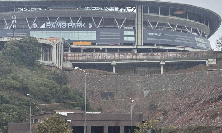 Ayrıntılar Netleşti: Galatasaray stadı taşınacak mı, RAMS Park Stadı yıkılacak mı? Galatasaray'ın stadında sel