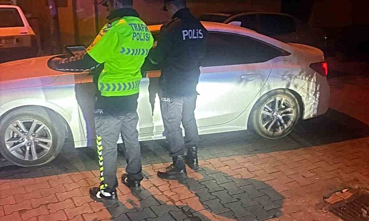 Ayrıntılar Netleşti: Gönen’de trafik denetimi alkollü ve ehliyetsiz sürücülere işlem: Gelişmeler Takip Ediliyo