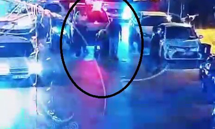 Ayrıntılar Netleşti: Hatay Dörtyol'da polis, boğazına yemek kaçan vatandaşa Heimlich manevrası uyguladı: Geliş