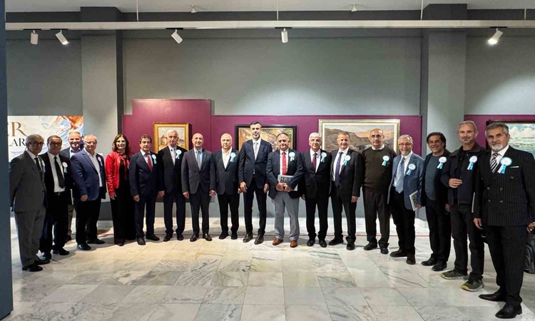 Ayrıntılar Netleşti: İki kuşağın asker ressam eserleri Ankara'da açılan sergide sanatseverlerle buluştu