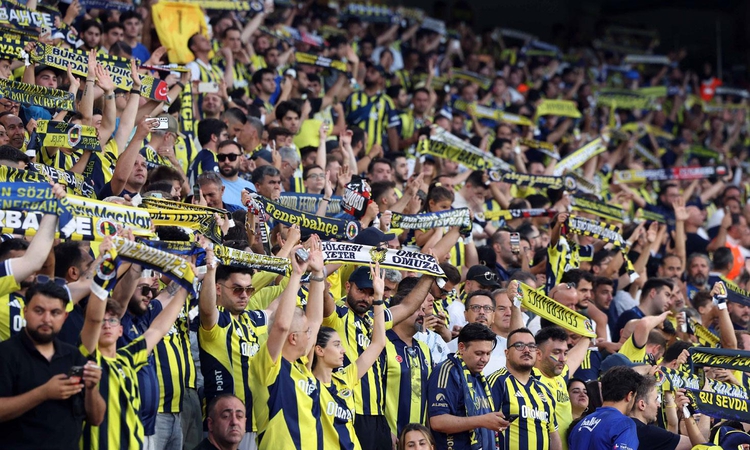 Ayrıntılar Netleşti: İsmail Kartal'ın istifası sonrası Fenerbahçe'de ortalık karıştı - Son Dakika Bilgileri