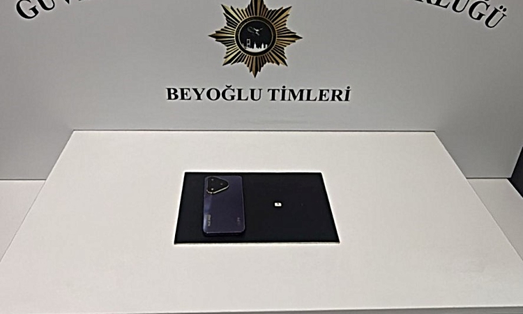 Ayrıntılar Netleşti: İstanbul Beyoğlu'nda bankta unutulan telefonu çalan hırsız bir gün sonra yakalandı