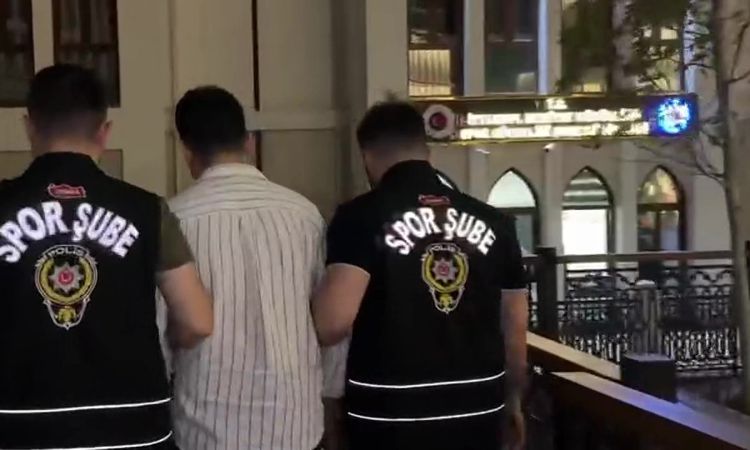 Ayrıntılar Netleşti: İstanbul Emniyeti’nden Fenerbahçe maçı öncesi karaborsa operasyonu: 5 gözaltı ve Merak Ed