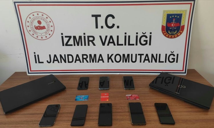Ayrıntılar Netleşti: İzmir'de yasa dışı bahis operasyonunda 8 zanlı hakkında tutuklama kararı verildi, 988 mil