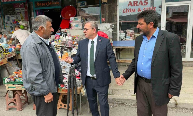 Ayrıntılar Netleşti: Kars Valisi Ziya Polat, esnaf ve vatandaşlarla buluşup hayırlı kazançlar diledi: Gelişmel