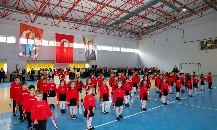 Ayrıntılar Netleşti: Kastamonu'nun ilçelerinde Cumhuriyet'in 103. yıl dönümü kutlandı: Gelişmeler Takip Ediliy