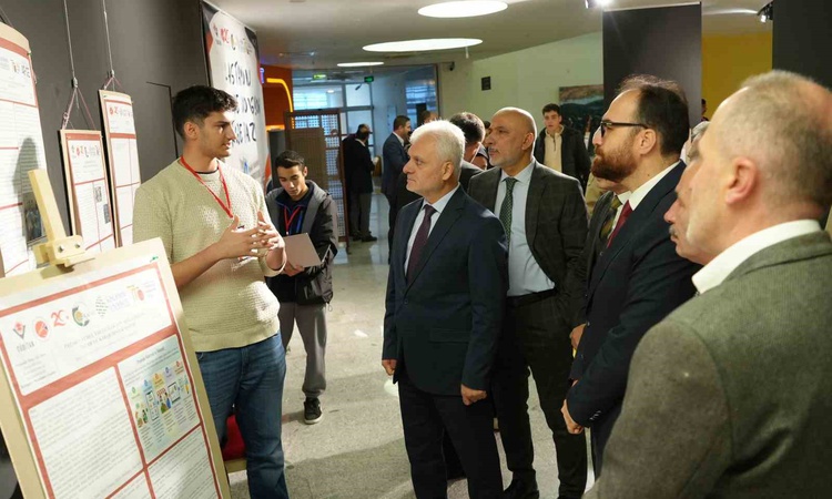 Ayrıntılar Netleşti: Kastamonu Üniversitesi Proje Pazarı'nda 1200'ü aşan TÜBİTAK projesi vurgulandı: Gelişmele