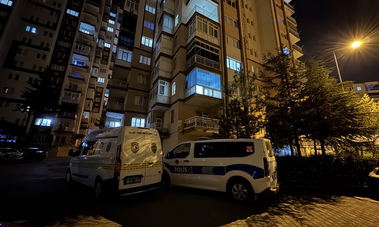 Ayrıntılar Netleşti: Kayseri Melikgazi'de haber alınamayan 80 yaşındaki kişi evinde ölü bulundu
