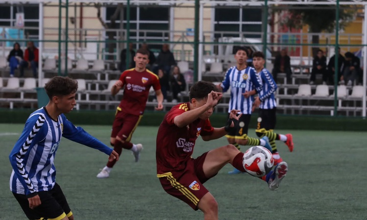 Ayrıntılar Netleşti: Kayserispor U19, deplasmanda Başakspor'u 4-3 yenerek 4'te 4 yaptı