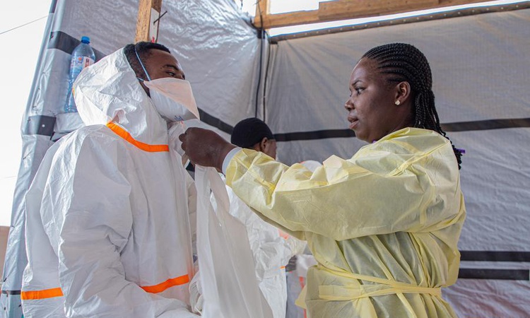 Ayrıntılar Netleşti: KDC'de mayıs ayından bu yana süren Ebola salgınında doğrulanmış vaka sayısı 10 bin 60'a ç