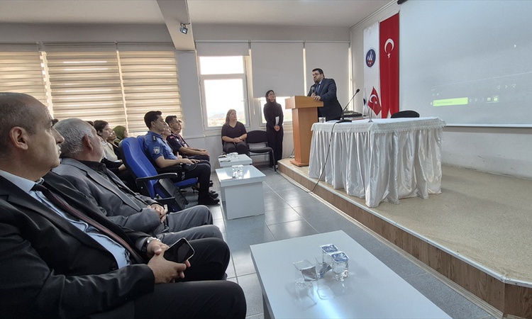 Ayrıntılar Netleşti: Kırıkkale'de Bahşılı MYO açılışında kaymakam gençlere Terörsüz Türkiye dersi verdi: Geliş