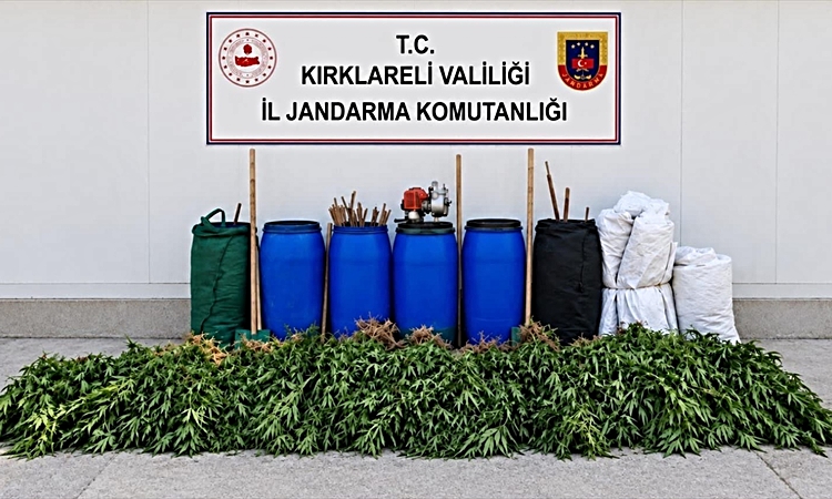 Ayrıntılar Netleşti: Kırklareli merkezli uyuşturucu operasyonunda 4 şüpheli yakalandı: Gelişmeler Takip Ediliy