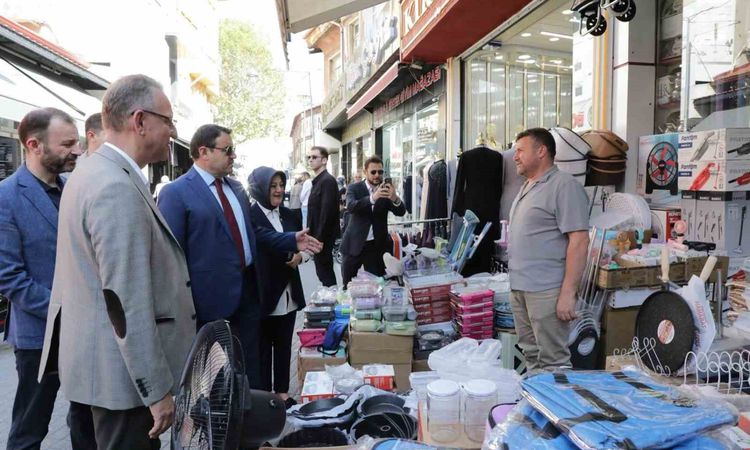 Ayrıntılar Netleşti: Kütahya Saman Pazarı’nda Sokak Sağlıklaştırma Projesi için inceleme ve Merak Edilenler