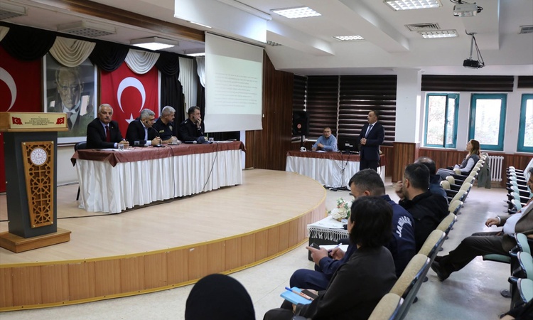 Ayrıntılar Netleşti: Merzifon’da Okul Güvenlik Toplantısı yapıldı - Son Dakika Bilgileri