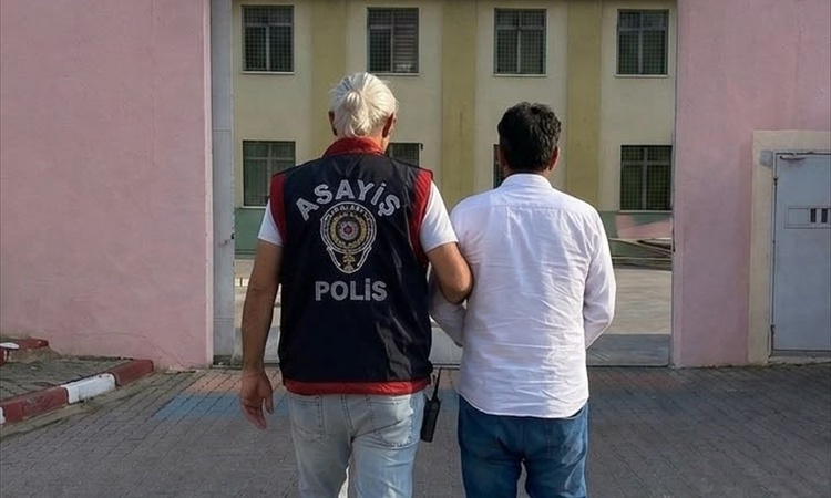 Ayrıntılar Netleşti: Muğla Fethiye'de 27 yıl 11 ay 12 gün hapis cezası kesinleşen firari yakalandı - Son Dakik