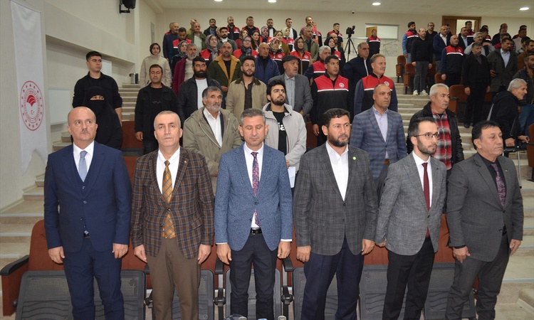 Ayrıntılar Netleşti: Muş'ta arıcılık projesiyle 100 üreticiye 1000 kovan desteği sağlandı