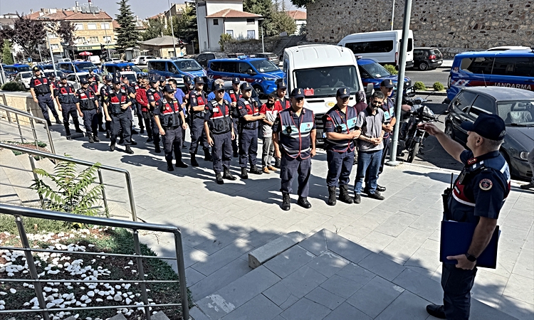 Ayrıntılar Netleşti: Nevşehir'de 18 yıl sonra çözülen cinayetin şüphelileri adliyeye sevk edildi: Gelişmeler T