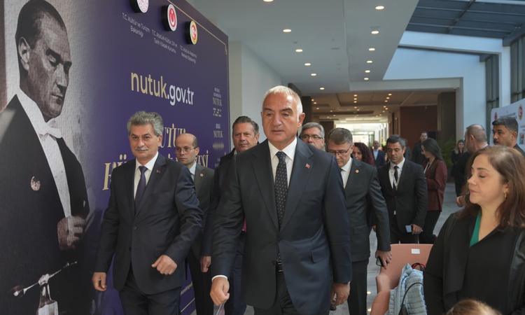 Ayrıntılar Netleşti: Nutuk'un 8 dilde özel baskıları ve erişilebilir dijital sürümleri tanıtıldı - Son Dakika