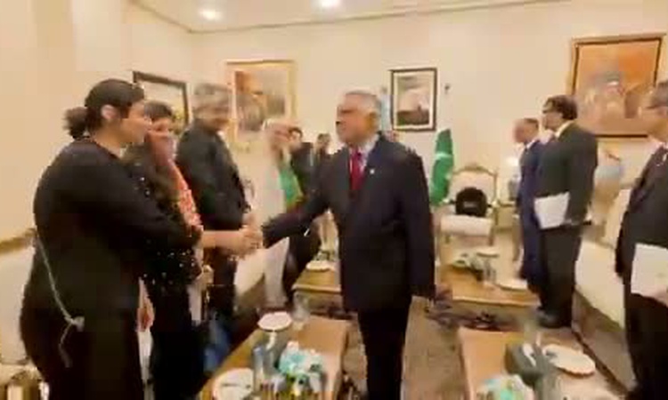 Ayrıntılar Netleşti: Pakistan Dışişleri Bakanı Dar, Guterres'e Keşmir ve İndus Suları tutumunu iletti | İşte T