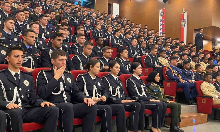 Ayrıntılar Netleşti: Polis Akademisi'nde yeni eğitim yılı 17 bin 392 öğrenciyle resmen start aldı