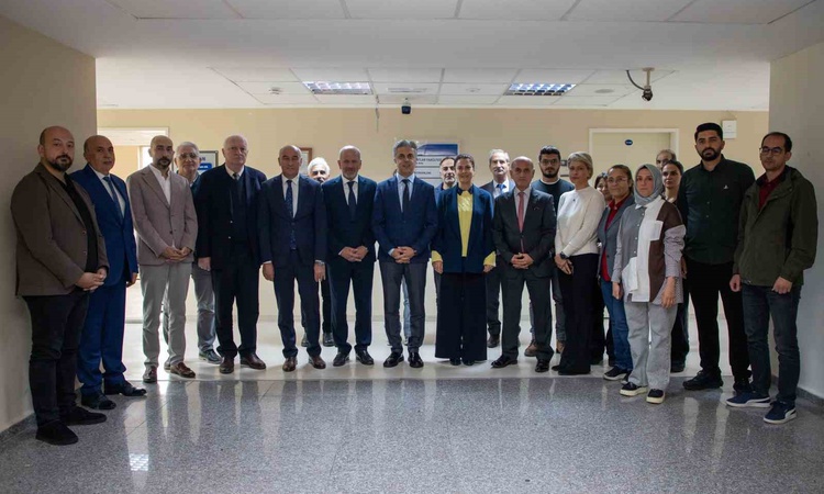 Ayrıntılar Netleşti: Prof. Dr. Abdulkadir Gül, EBYÜ Güzel Sanatlar Fakültesi dekanlığını devraldı