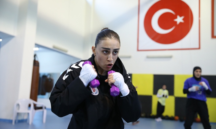 Ayrıntılar Netleşti: Sakatlıktan dönen boksör Filiz Işık, 23 Yaş Altı Avrupa Şampiyonası'nda altın istiyor: Ge
