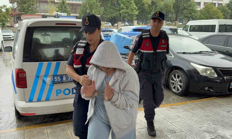 Ayrıntılar Netleşti: Samsun’da 16 suçtan aranan kadın, jandarmanın kimlik kontrolünde yakalandı