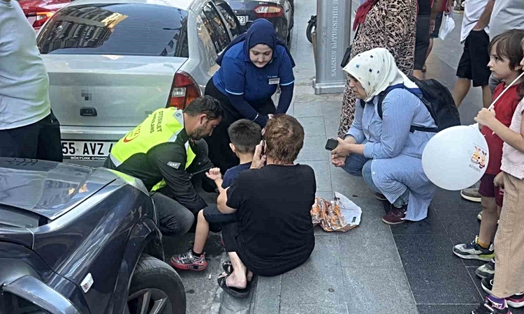 Ayrıntılar Netleşti: Samsun’da otomobilin çarptığı 5 yaşındaki çocuk hafif şekilde yaralandı | İşte Tüm Ayrınt