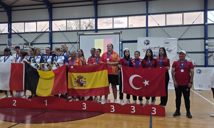 Ayrıntılar Netleşti: Samsunsporlu Yağmur Tosun Avrupa'da 3 madalya, Selma Kalanç dünyada bronz kazandı | İşte