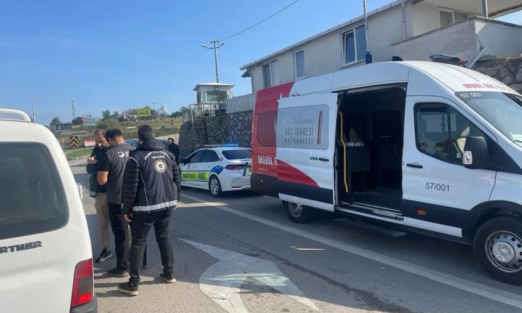 Ayrıntılar Netleşti: Sinop İl Emniyet Müdürlüğü düzensiz göç uygulamasında 491 kişiyi sorguladı | İşte Tüm Ayr