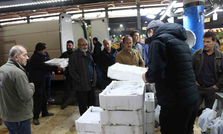 Ayrıntılar Netleşti: Sivas'ta palamut bolluğu var, denize kıyısı olmayan kentten Ege'ye balık gönderiliyor: Ge