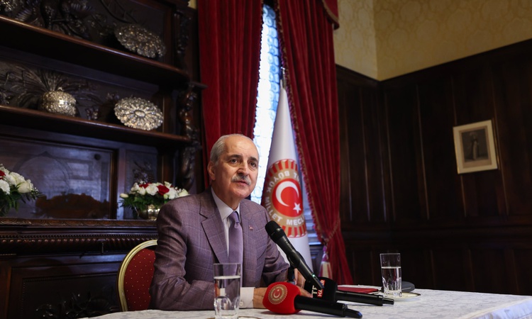 Ayrıntılar Netleşti: TBMM Başkanı Kurtulmuş, İtalya'nın başkenti Roma'da Türk toplumuyla buluştu | İşte Tüm Ay
