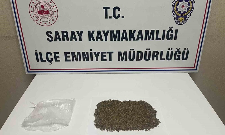 Ayrıntılar Netleşti: Tekirdağ Saray'da polis iki ayrı olayda toplam 32,5 gram bonzai ele geçirdi ve Merak Edil