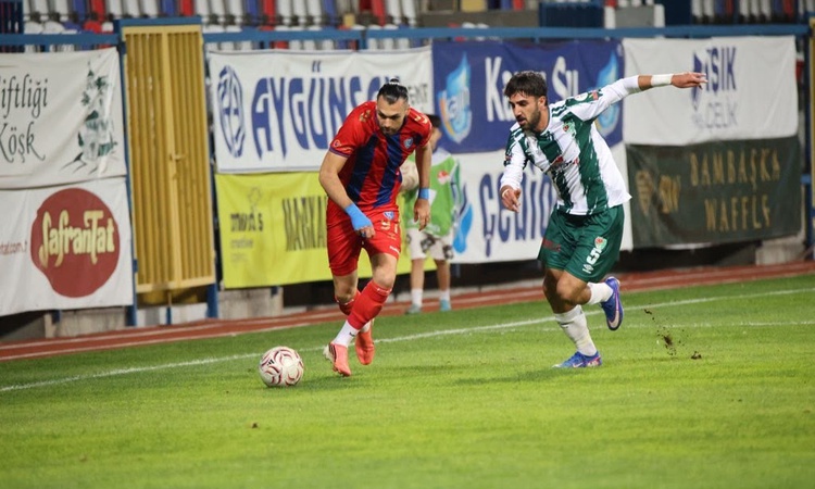 Ayrıntılar Netleşti: TFF 3. Lig 1. Grup'ta Karabük İdmanyurdu evinde Amasyaspor FK'ye 2-1 mağlup oldu.