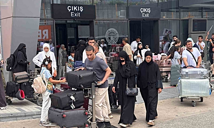 Ayrıntılar Netleşti: Trabzon Havalimanı’nda uçak trafiği arttı, yolcu sayısı yerinde saydı