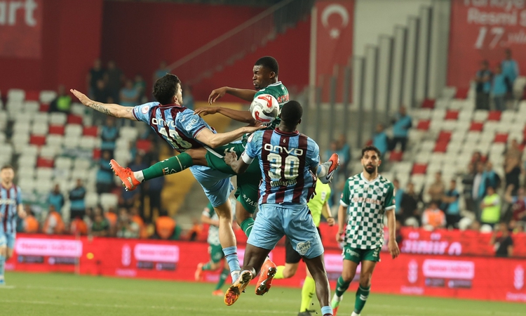 Ayrıntılar Netleşti: Trabzonspor ile Konyaspor, Süper Lig'de 51’inci randevuda - Son Dakika Bilgileri