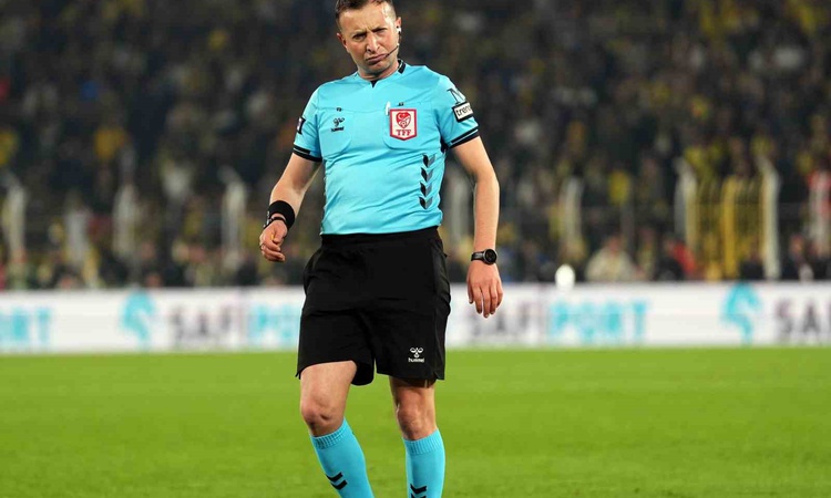 Ayrıntılar Netleşti: Trendyol Süper Lig'de ilk 6 haftada 4 hakem 4'er maç yönetti: Gelişmeler Takip Ediliyor
