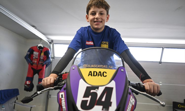 Ayrıntılar Netleşti: Türk Motosiklet Sporcusu Çaydaş'tan Almanya'da Şampiyonluk ve Merak Edilenler